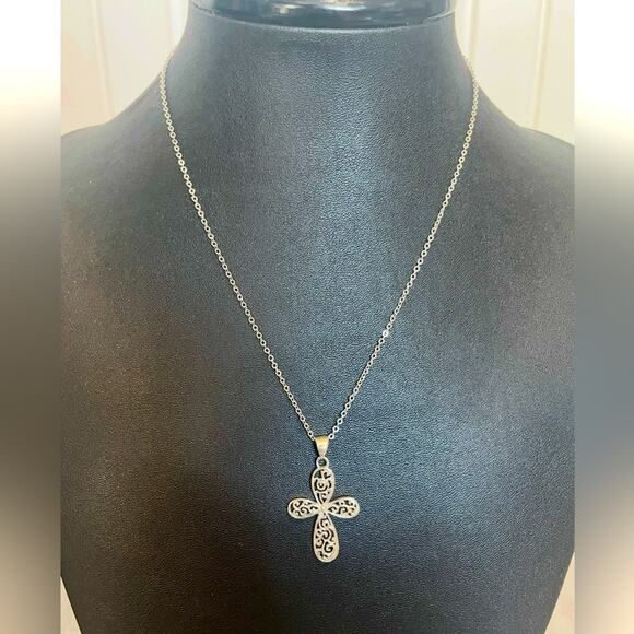 925 silver cross and chain - Picture 1 of 5